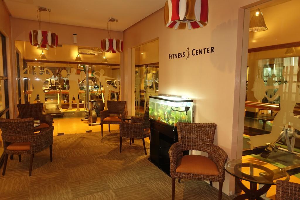 Luxury Condo At Forbeswood Parklane The Fort Bgc Makati City Extérieur photo