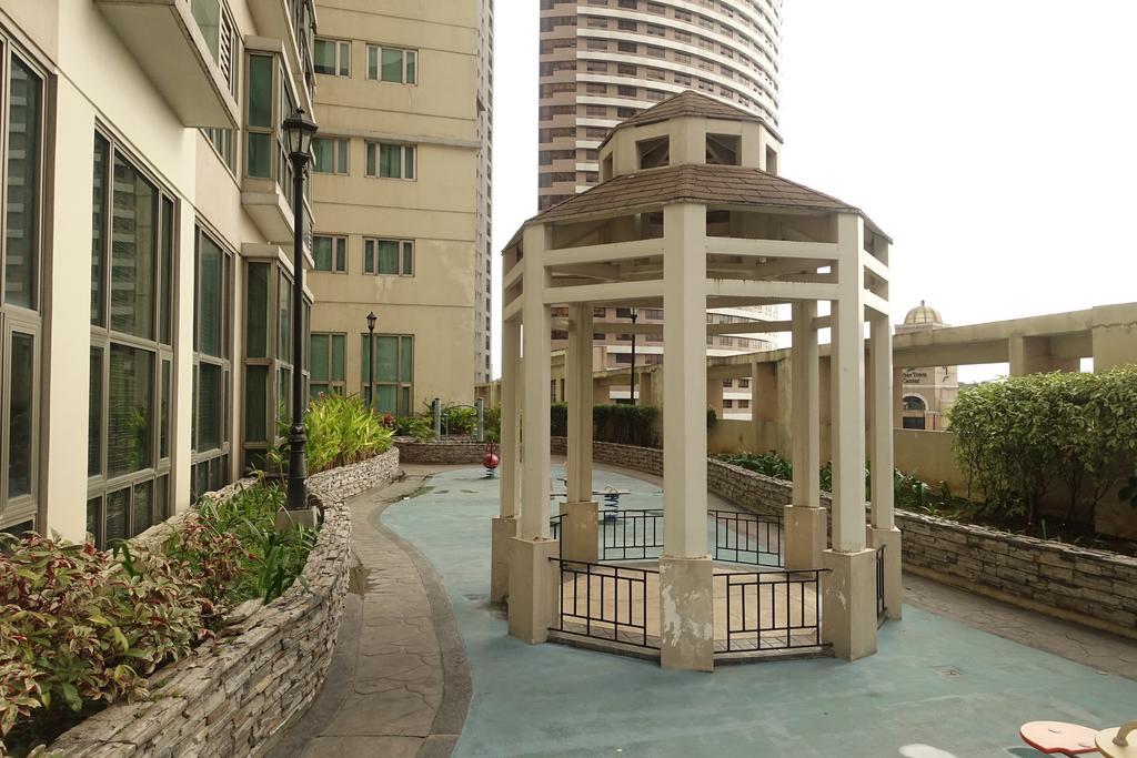 Luxury Condo At Forbeswood Parklane The Fort Bgc Makati City Extérieur photo