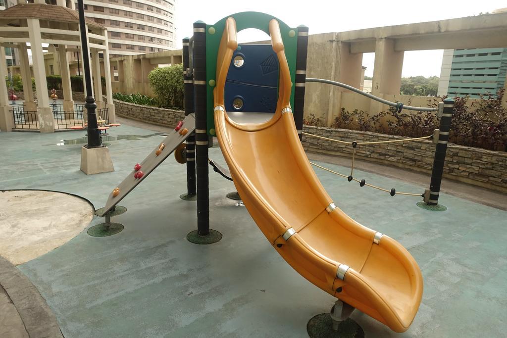 Luxury Condo At Forbeswood Parklane The Fort Bgc Makati City Extérieur photo