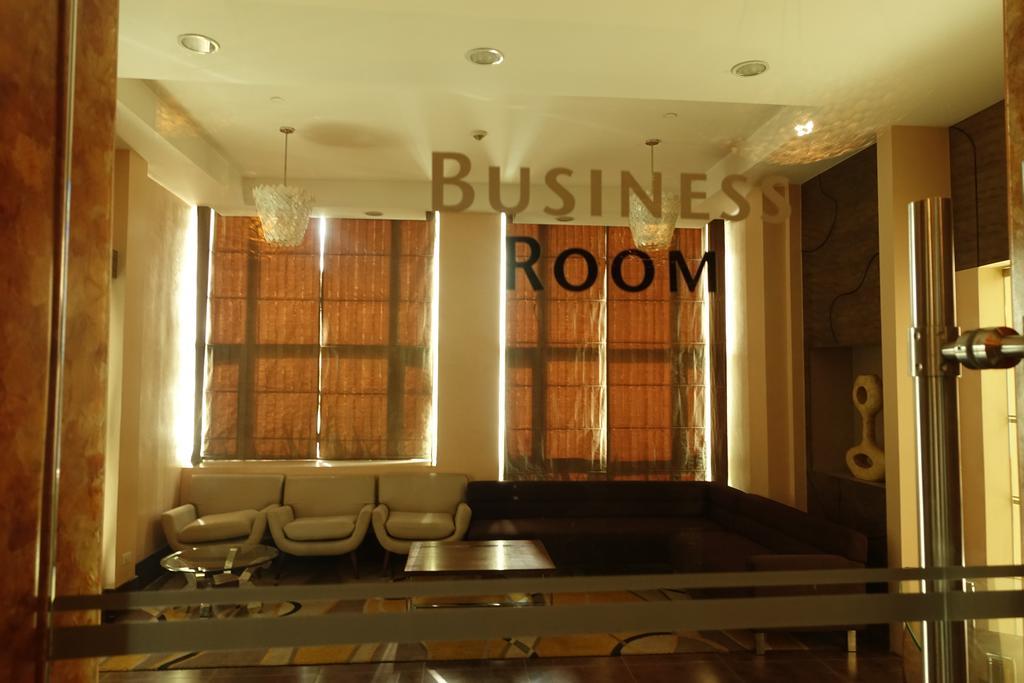 Luxury Condo At Forbeswood Parklane The Fort Bgc Makati City Extérieur photo
